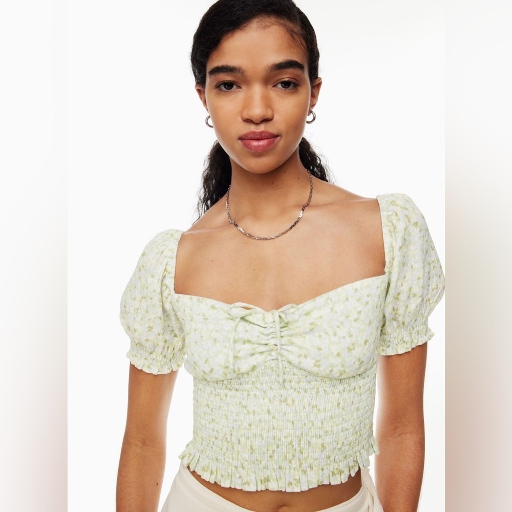 Aritzia Sundays Best Sinatra Blouse Green Puff Sleeve Smocked Cropped Top XXS